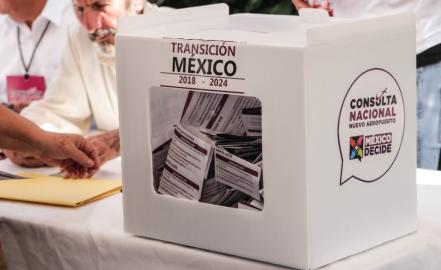 Plaza de Armas y Plaza San Luis, donde más afluencia ha tenido consulta sobre NAICM