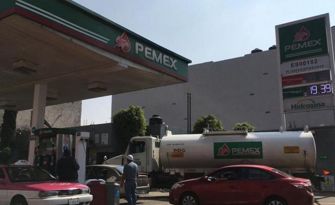  Juez ordena distribuir suficiente gasolina para los ciudadanos