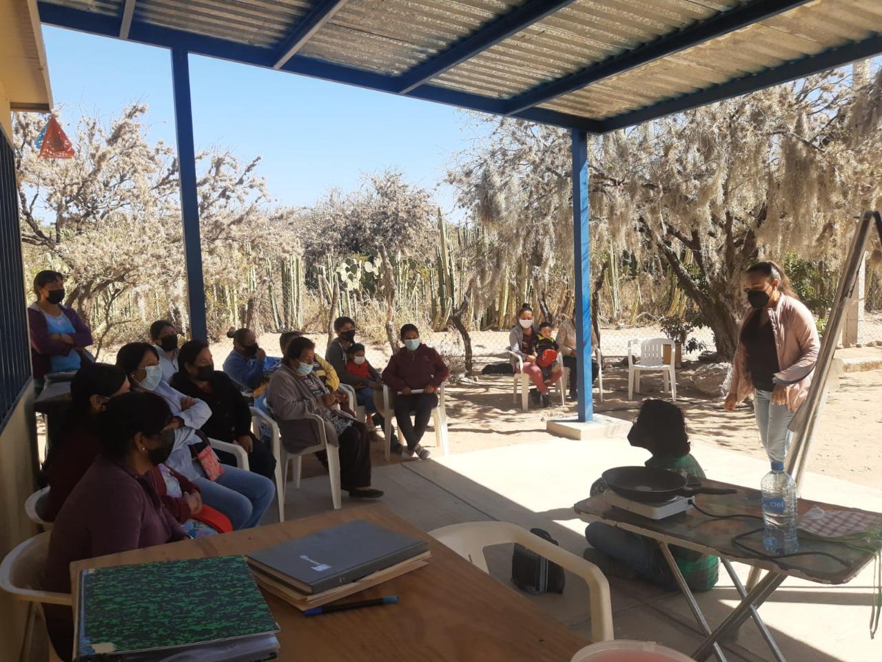 Con pláticas y talleres, buscan prevenir violencia de género en zona rural de capital de SLP