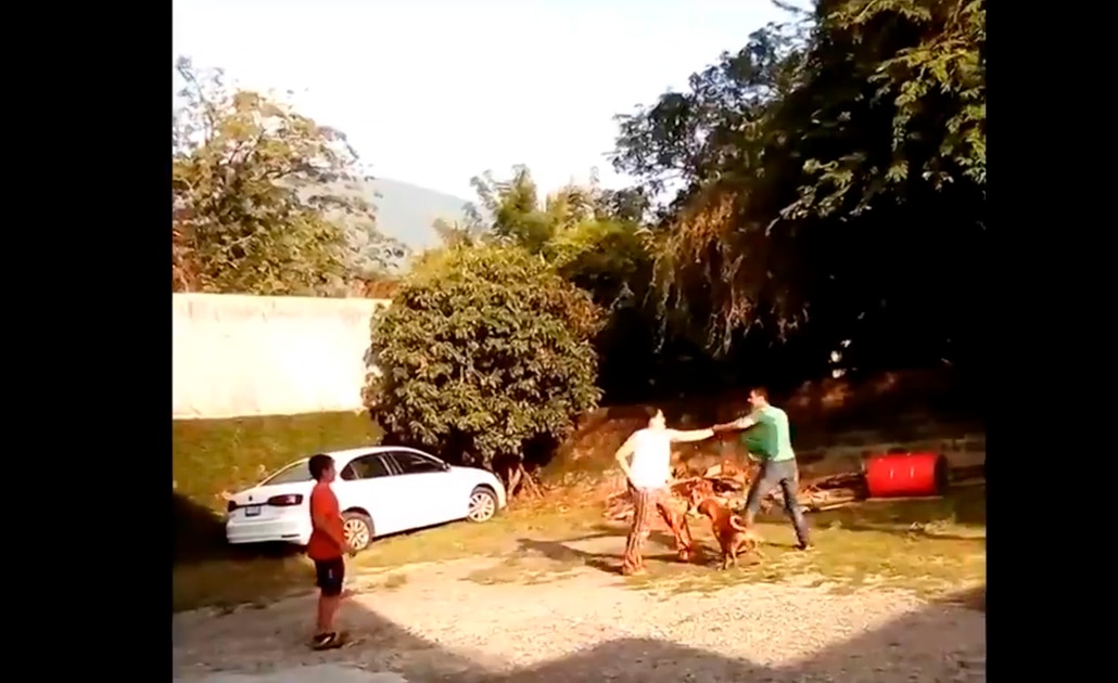 Mujer intenta prender fuego a su pareja