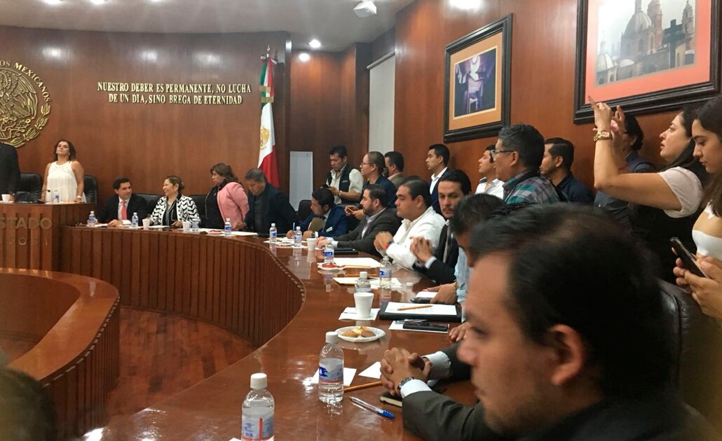 Diputados electos no descartan sorpresas en entrega-recepción