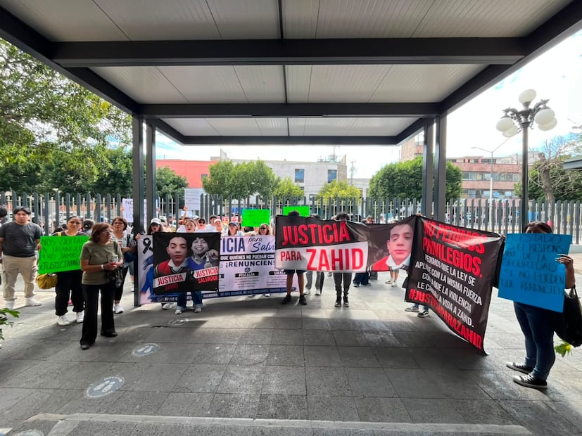 Familia de Zaid se unió a la marcha de Salvador en SLP