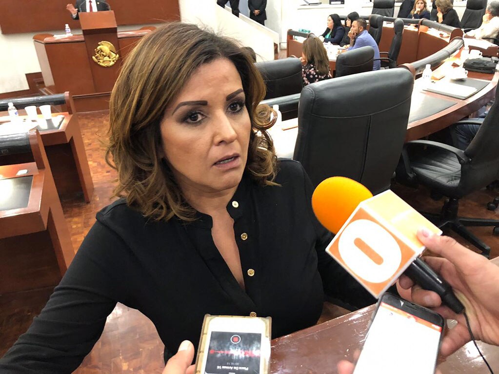 Propone diputada apoyo para familiares de policías caídos en cumplimiento del deber