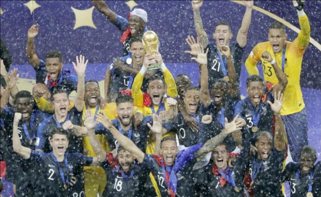 La Selección Francesa levantó su segunda Copa del Mundo. Foto: EFE