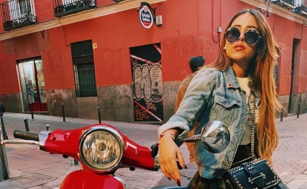  Danna Paola presume en Instagram una bolsa de 41 mil pesos