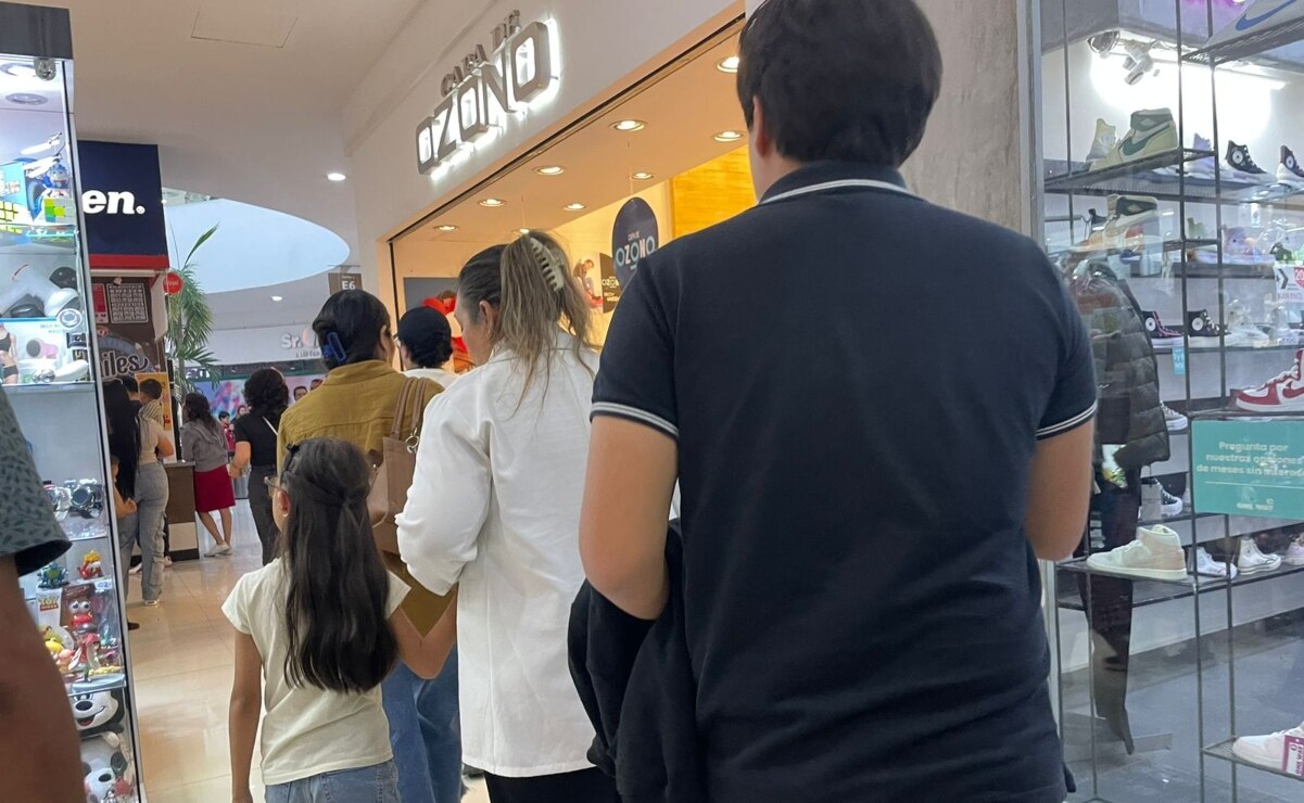 Plazas comerciales abarrotadas, así se vive el Buen Fin en SLP