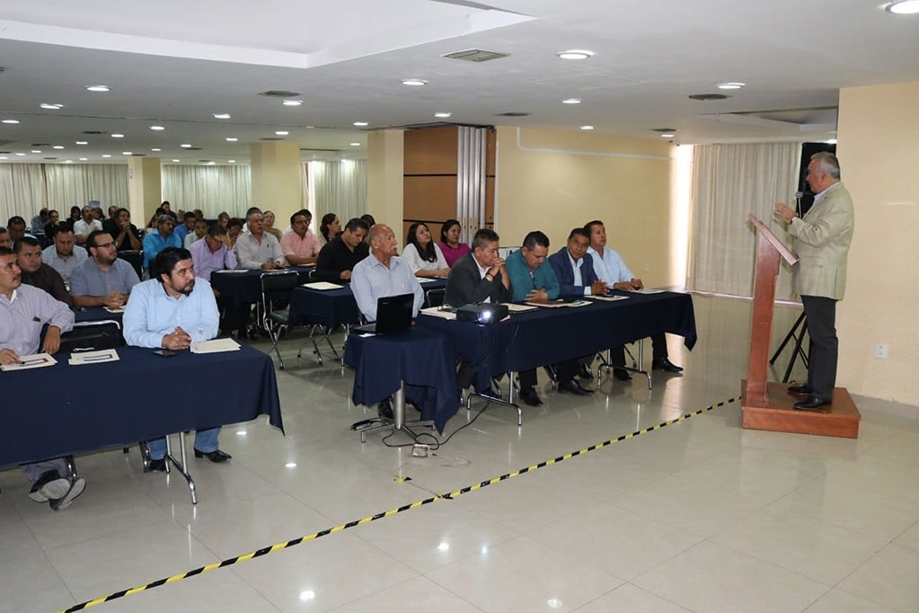 SEGE capacita a jefes y supervisores de Telesecundaria