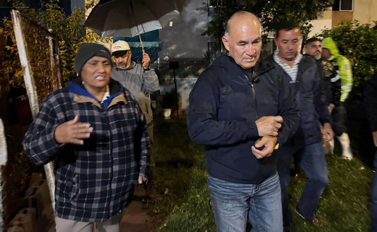 Enrique Galindo realiza recorrido en zonas de SLP afectadas por lluvias. Foto: Especial