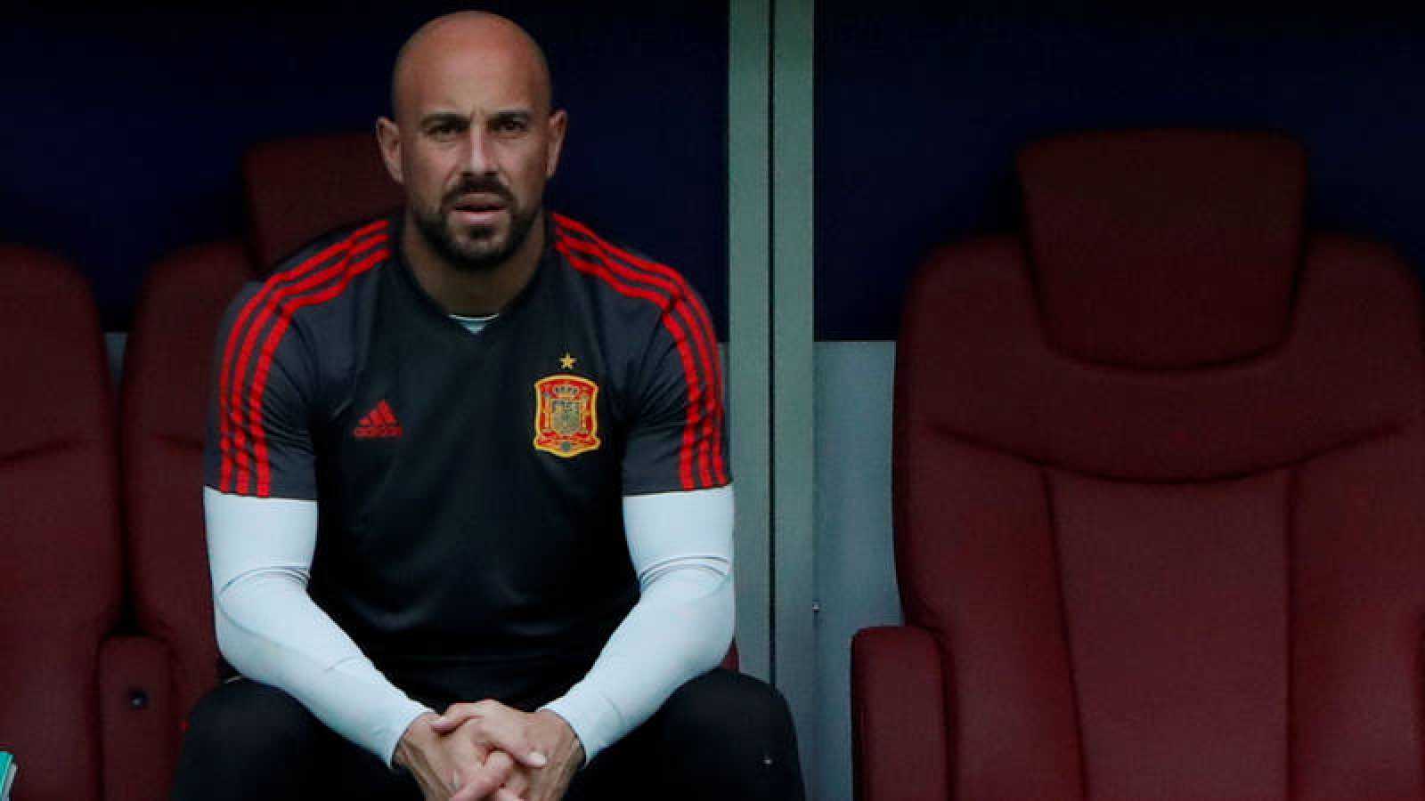 Pepe Reina llega al Milan de Italia
