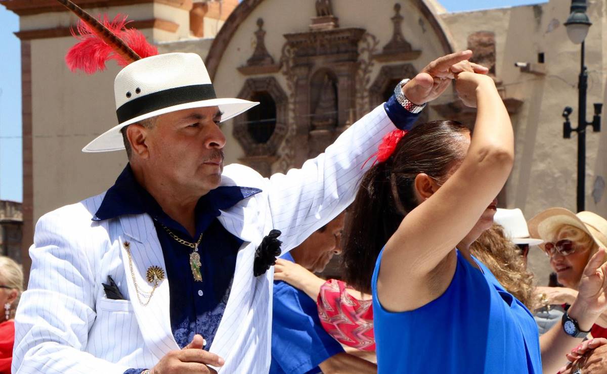 Más de 600 danzoneros le ponen estilo a la Muestra Nacional de Danzón 2022 en SLP