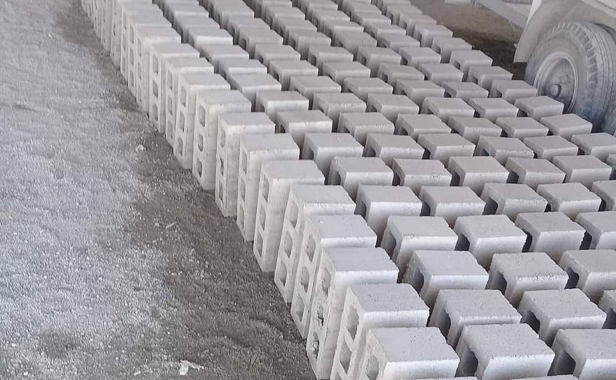 Sustituir ladrillo por block, un reto por rechazo en el mercado a este material: constructoras de SLP