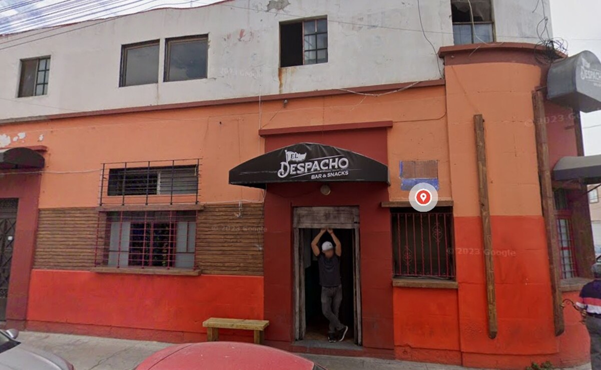 ¡Otra vez! Jóvenes se pelean en bar El Despacho de SLP y riña acaba en balazos