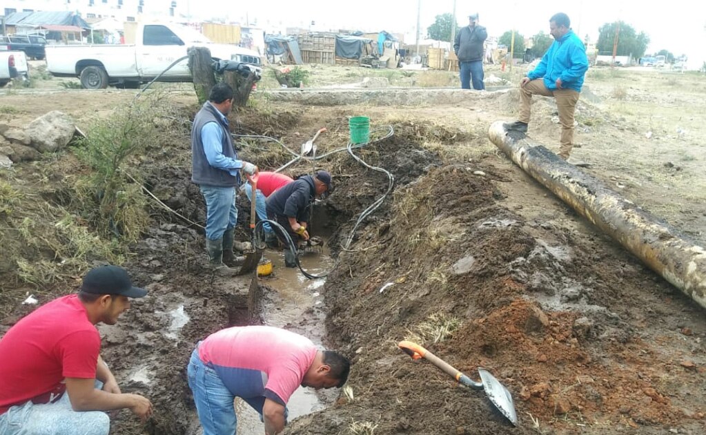 Toma clandestina de agua afecta nueve colonias de la capital