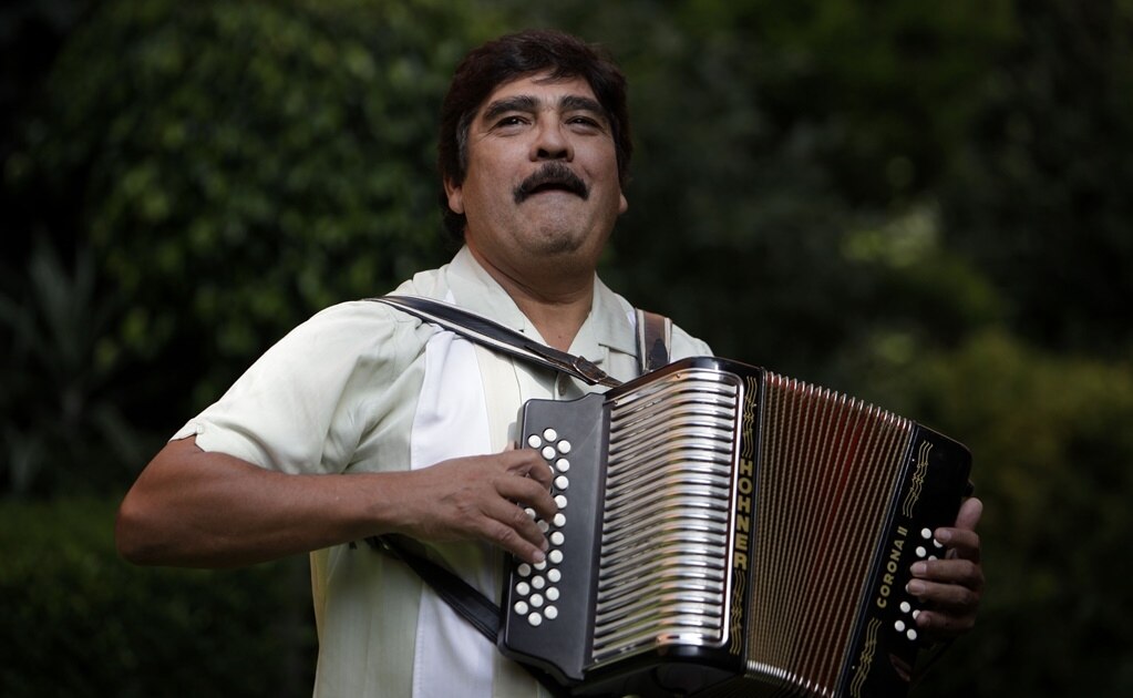 Anuncian gran homenaje a Celso Piña