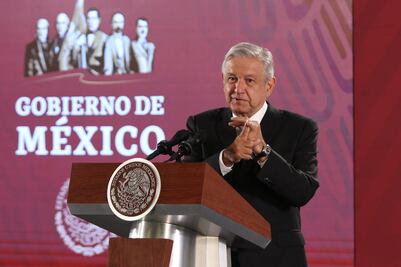 No se entregarán nuevos contratos para explotar campos petroleros: AMLO