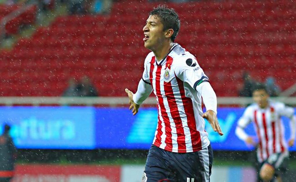Chivas recupera a Ángel Zaldívar