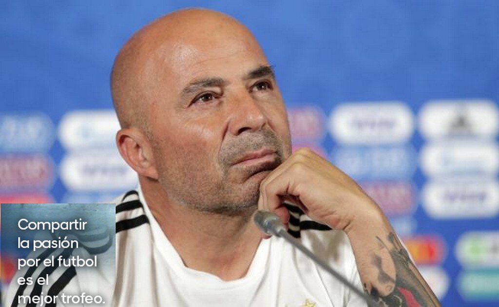  Sampaoli niega que Messi dirija a Argenitna