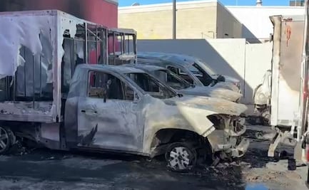 Roban las baterías y prenden fuego en tienda de autos de la capital de SLP 