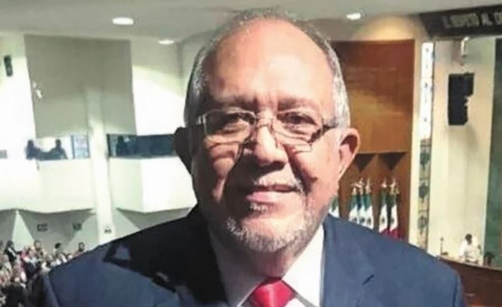 Denuncia alcalde de Mazatlán a policías por presuntos actos de corrupción