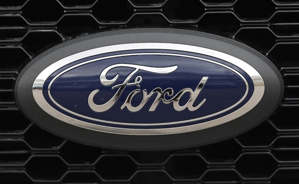 Recortará Ford 7 mil puestos administrativos