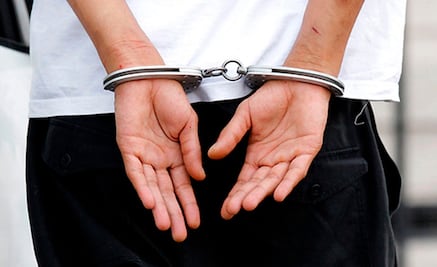 Policías estatales capturan a sujeto con 51 dosis de droga