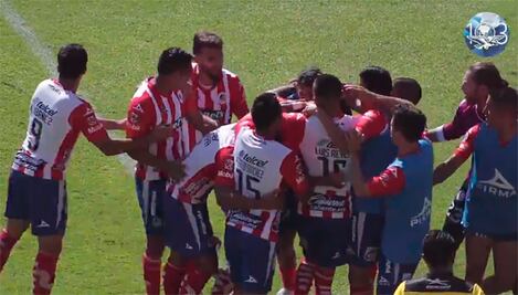 Carreras López felicita al Atlético de San Luis por su victoria 