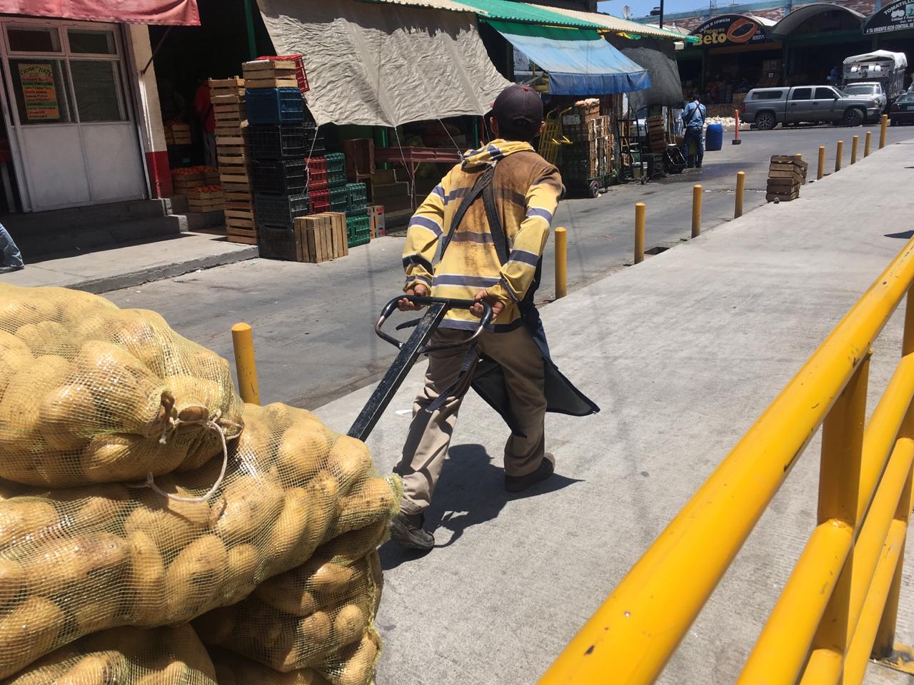 Por posadas, incrementa actividad comercial en central de abastos 