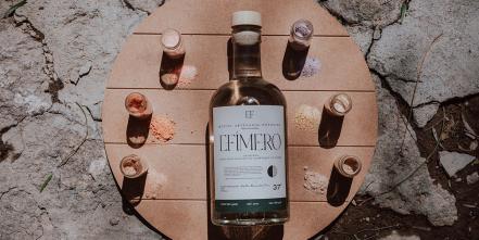 De manos huicholas, el mezcal potosino que llegará a Medio Oriente