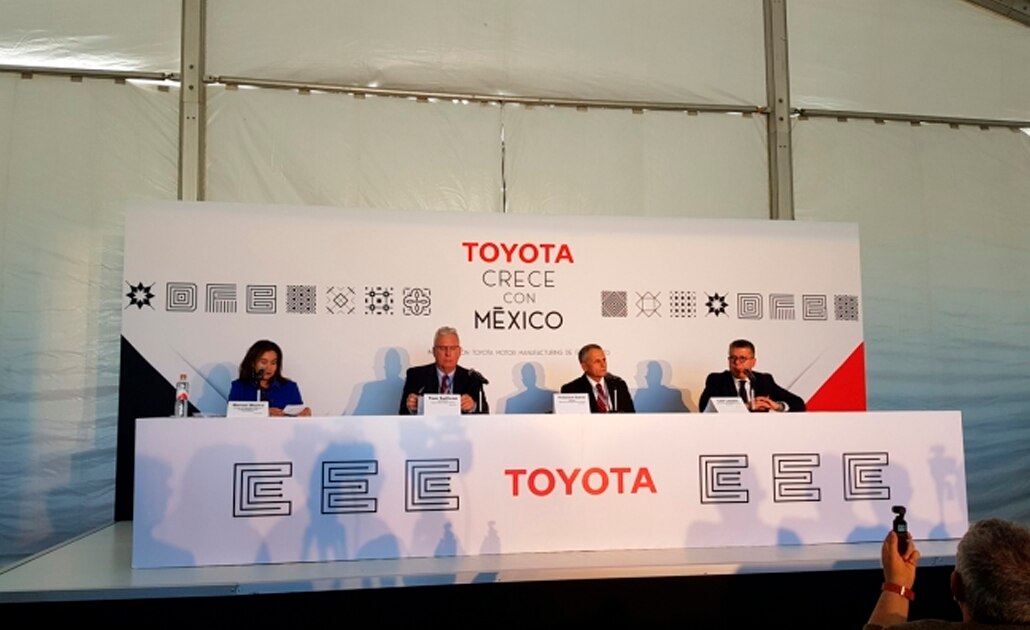 Toyota inaugura su segunda planta en México