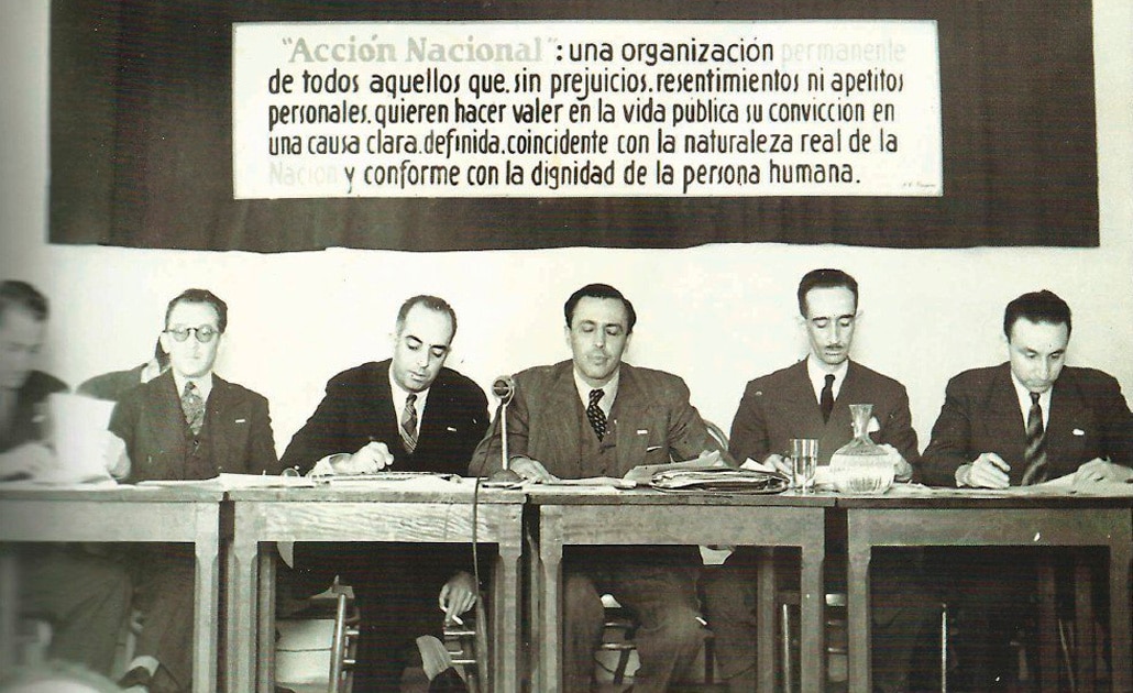 PAN llega a 80 años sin claridad