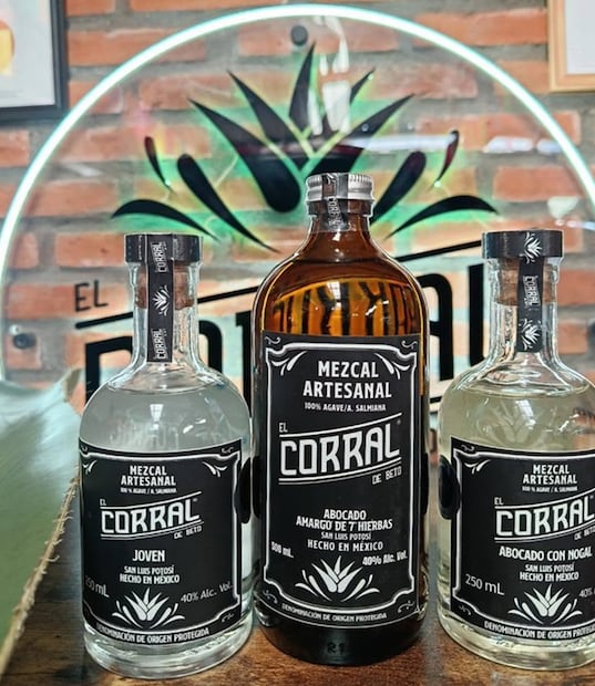Mezcal Corral ganó en la categoría Destilado, Reposado o Barrica. Foto: Especial
