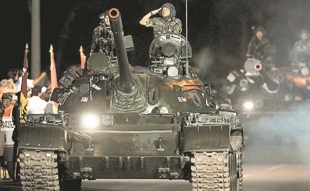 Un tanque ruso, que desfiló en Managua en 2016, es parte de un negocio por 80 mdd por la venta de 50 unidades de ese tipo de Rusia a Nicaragua. Foto: LA PRENSA, DE NICARAGUA