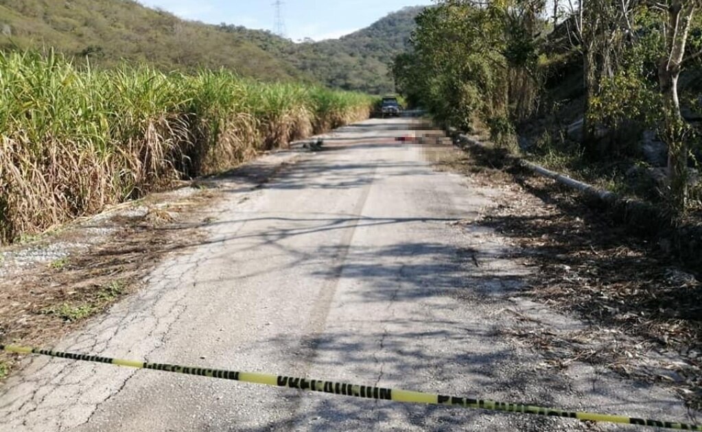 Encuentran a un hombre muerto en la Valles-Rioverde