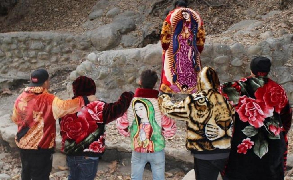 Así es como esta diseñadora retoma un elemento de nuestra cultura y crea increíbles prendas de vestir. Instagram: equihua_official