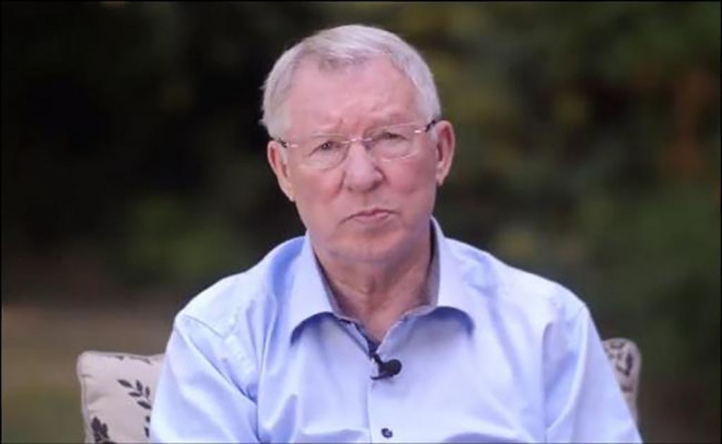 Reaparece Ferguson tras la hemorragia cerebral que sufrió