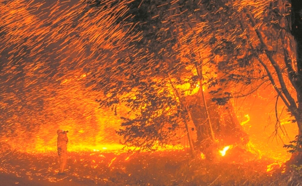 Gobernador de California declara emergencia estatal por incendios