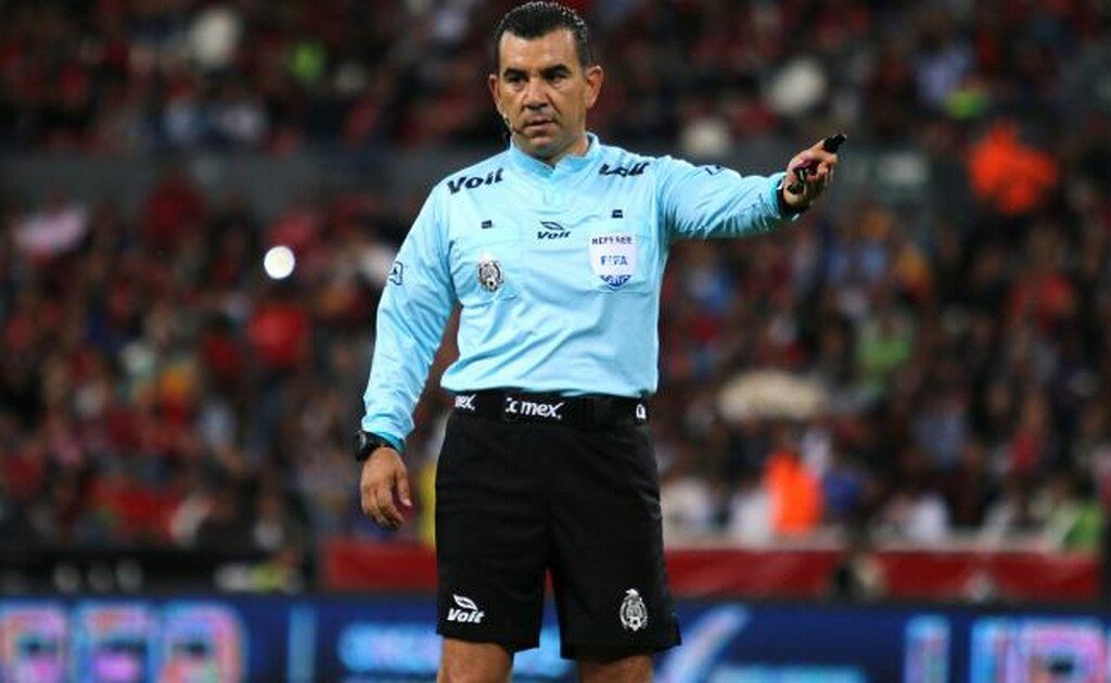 El VAR será operado por los árbitros “gorditos”