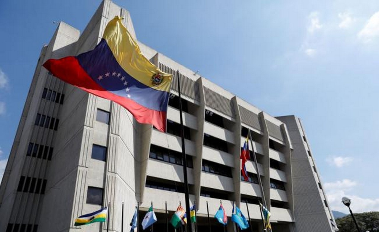  Gobierno de EU advierte a sus ciudadanos sobre viajes a Venezuela