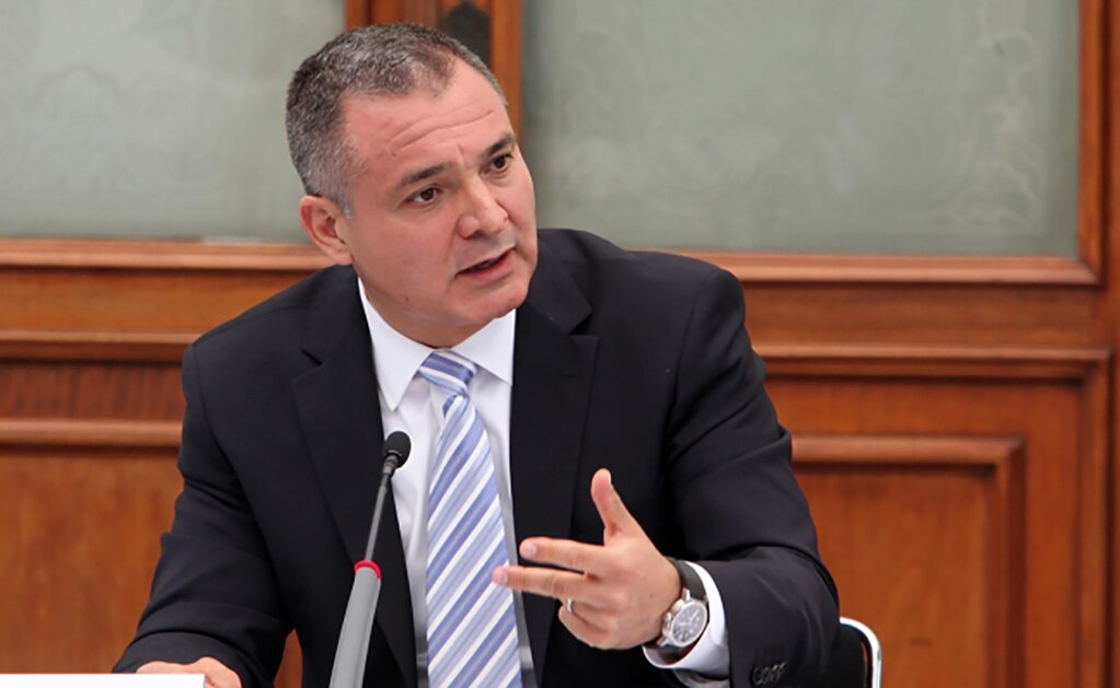 Investigarán si hay colaboradores de García Luna en gobierno de López Obrador