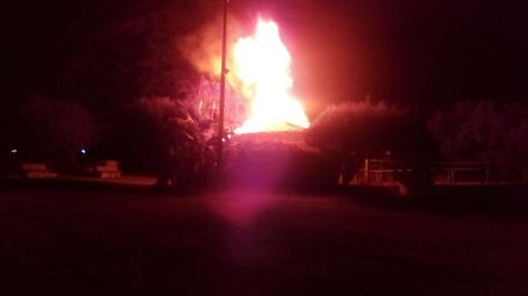 Bohio se incendia en Ciudad Valles