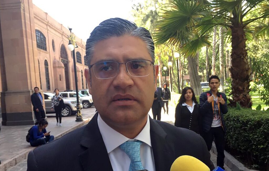 Proporcionarán seguridad especial a Pedro Carrizales Becerra