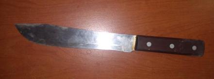 Aseguran a joven con arma prohibida en la Satélite