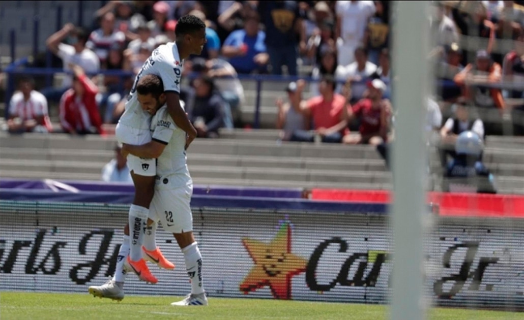 Pumas derrota sin problemas a Necaxa