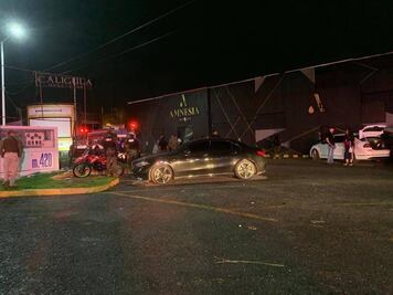 Sujetos armados prenden fuego a centro nocturno en San Luis Potosí; no se registran heridos  