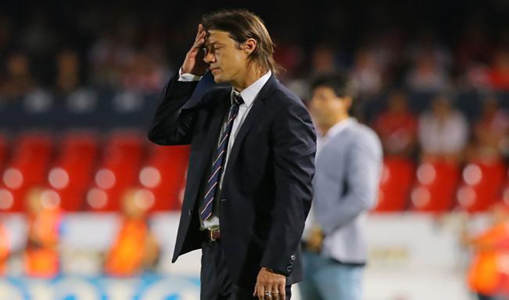 Caso Alanís baja los bonos de Almeyda con el grupo