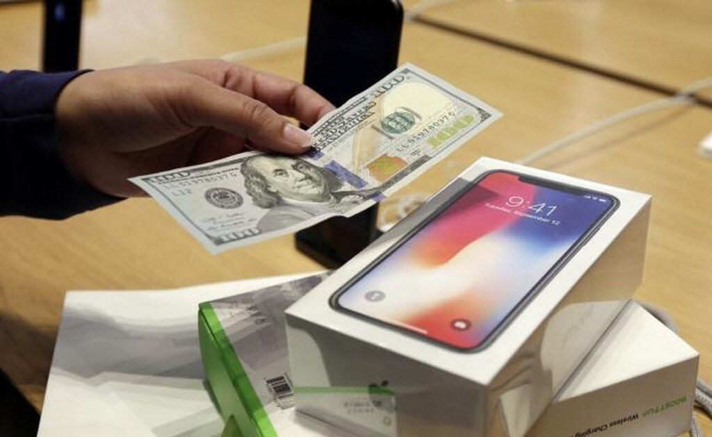 México es un paraíso de mano de obra barata comparado con sus socios. En EU el salario mínimo es de mil 100 pesos al día y aquí es de 88.36 (Foto: AP)