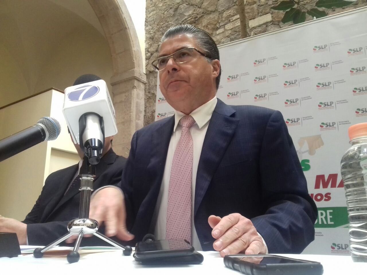 Finanzas cubre en su totalidad aguinaldos de burócratas