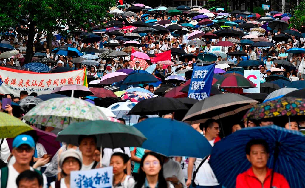 Alerta China por "signos de terrorismo" en Hong Kong