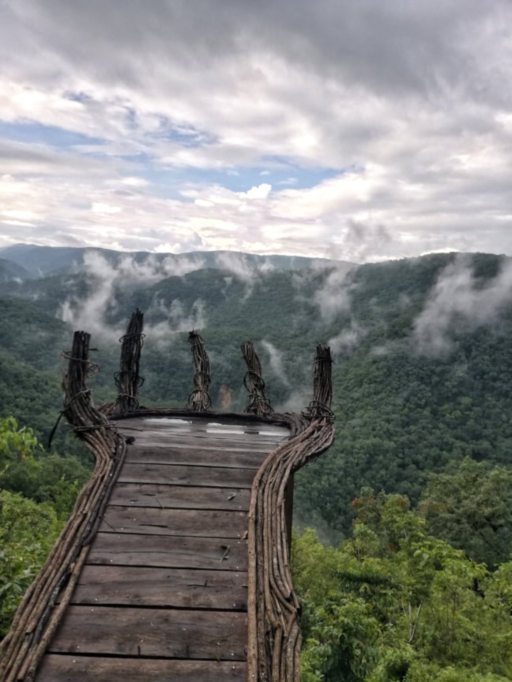 ¡Alucinante! Mirador Maopochtliii, la mano gigante de la Huasteca potosina