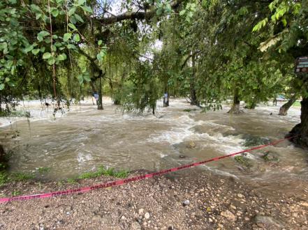 Por lluvias y crecida de ríos, cierran al público parajes de la Huasteca potosina